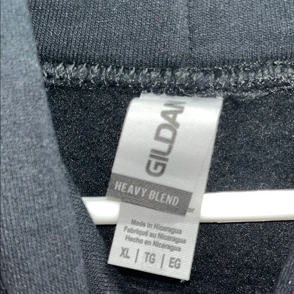 New Unisex Gildan Heavy Blend Besame Mucho Pullover Hoodie Size XL . - Picture 5 of 12